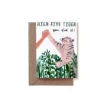 Wenskaart met envelop 'high five tiger'